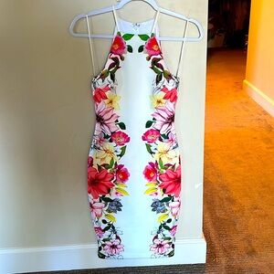 Midi Floral bodycon dress